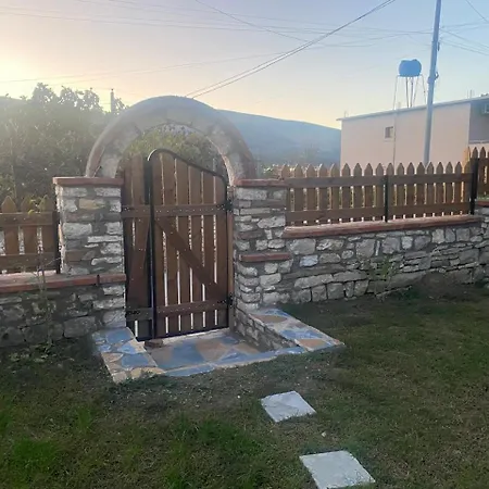 Gasthof Orges Guest Berat
