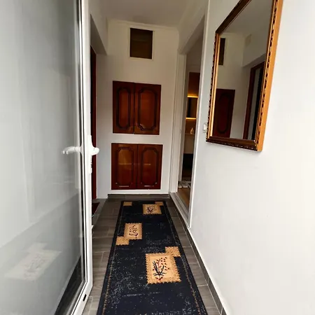 Orges Guest בית הארחה *